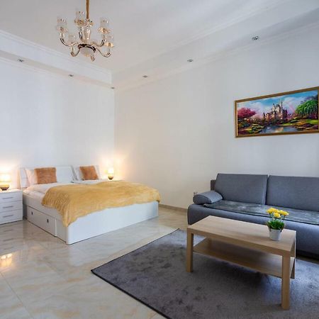 Town Hall Apartment بودابست المظهر الخارجي الصورة