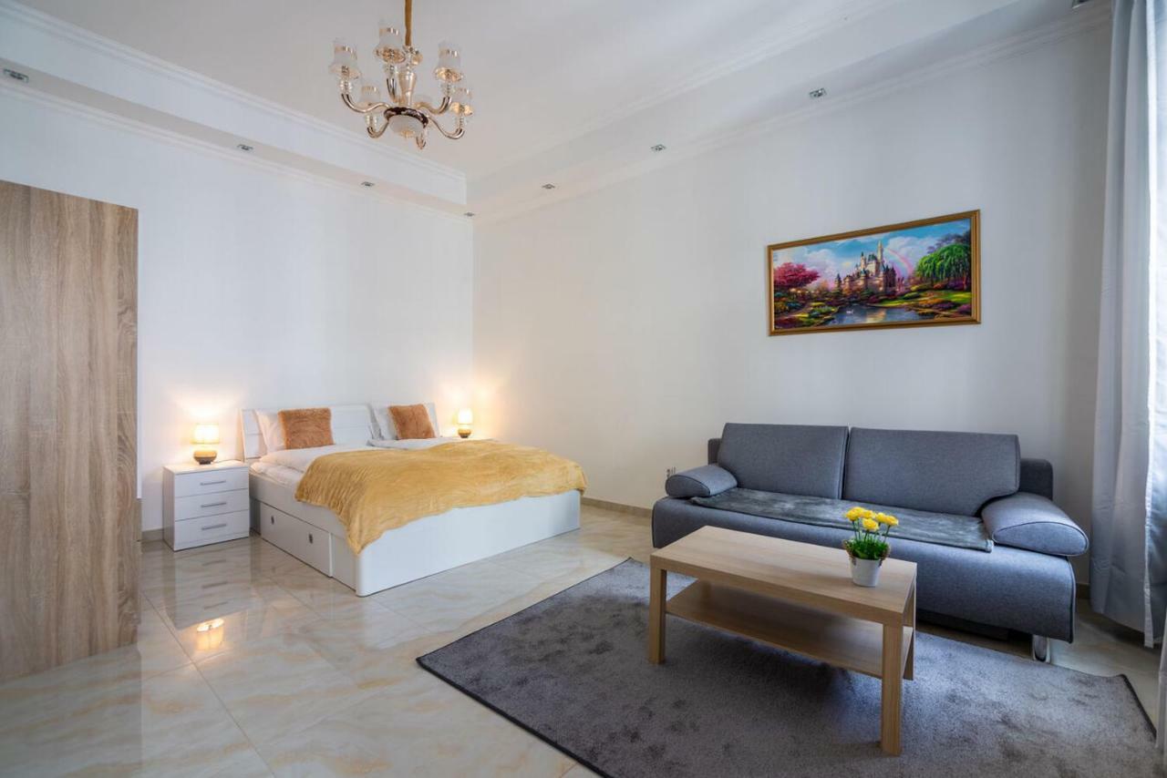 Town Hall Apartment بودابست المظهر الخارجي الصورة